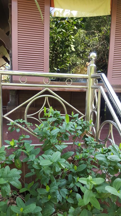 Ruean Mai Chai Khlong Amphawa Exterior foto