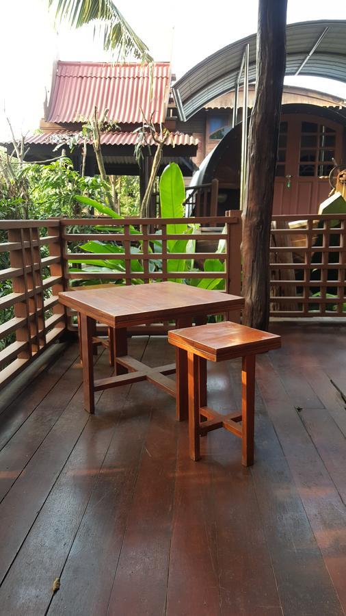 Ruean Mai Chai Khlong Amphawa Exterior foto