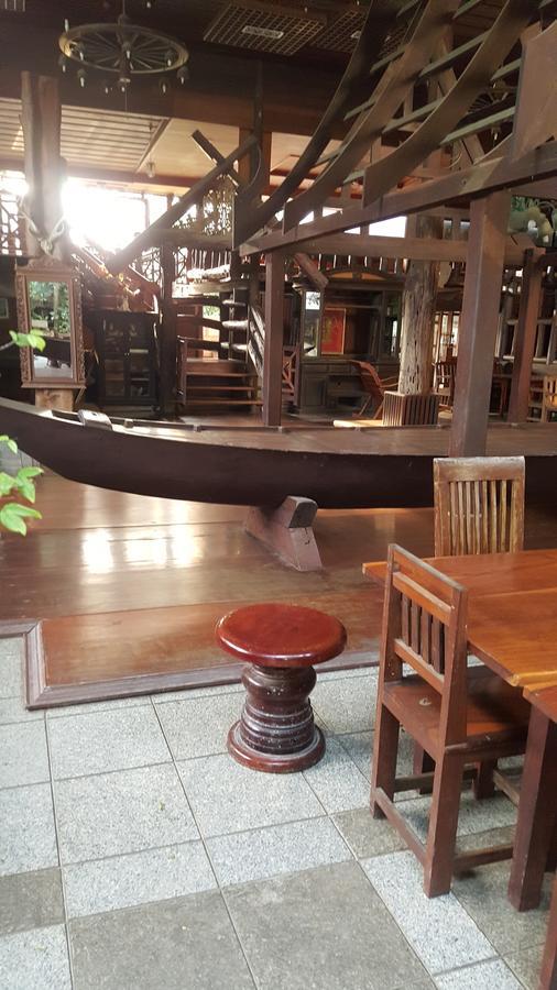 Ruean Mai Chai Khlong Amphawa Exterior foto