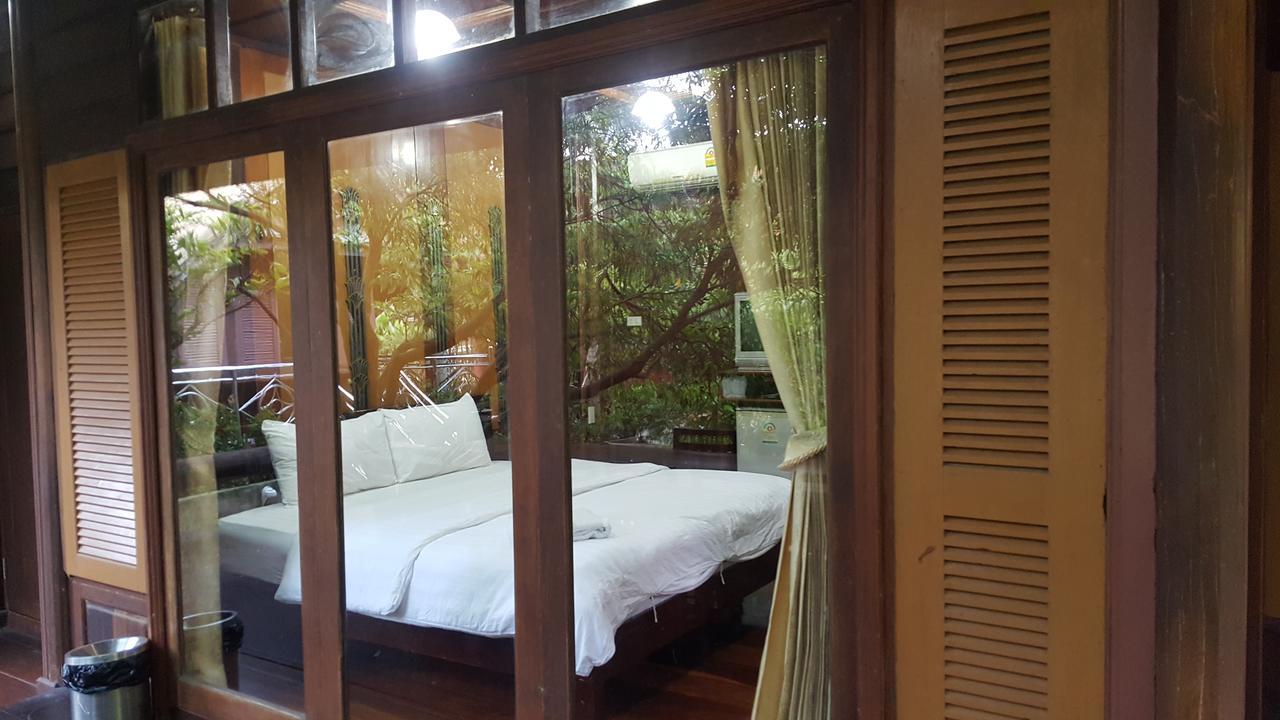 Ruean Mai Chai Khlong Amphawa Exterior foto