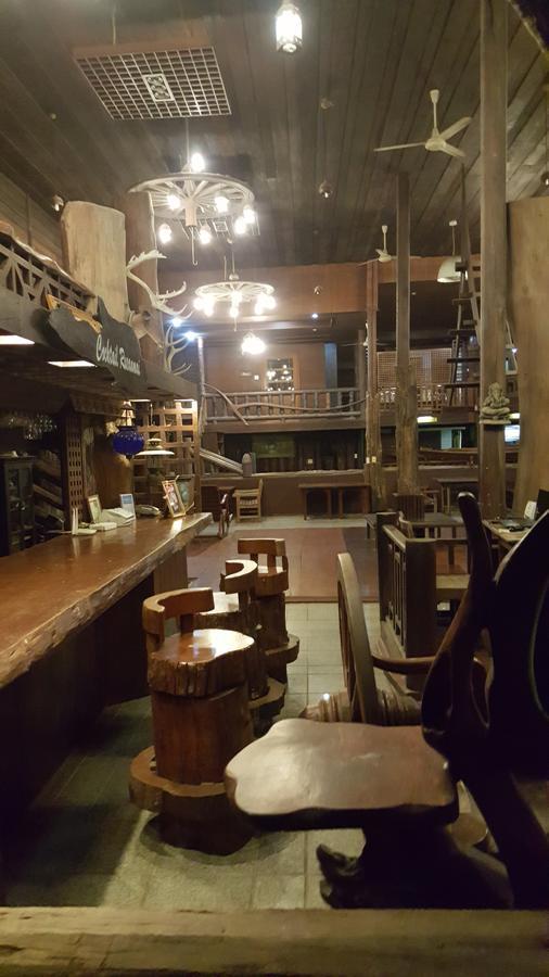 Ruean Mai Chai Khlong Amphawa Exterior foto